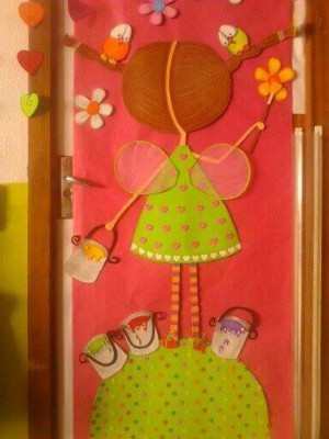 Decoracion puertas clase (1)