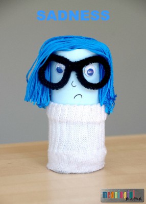 Pixar-Inside-Out-Toilet-Paper-Roll-Craft-Sadness